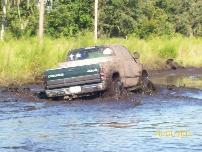2011-Oct-01 HGR4X4 Cookout 115